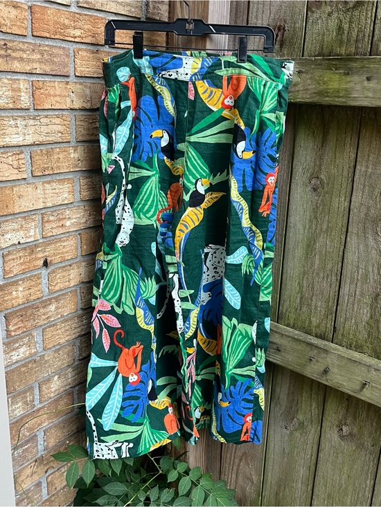 Christian Siriano Pants - Christian Siriano Tropical Wide-Leg 100% Linen Pants in Green w Animals
